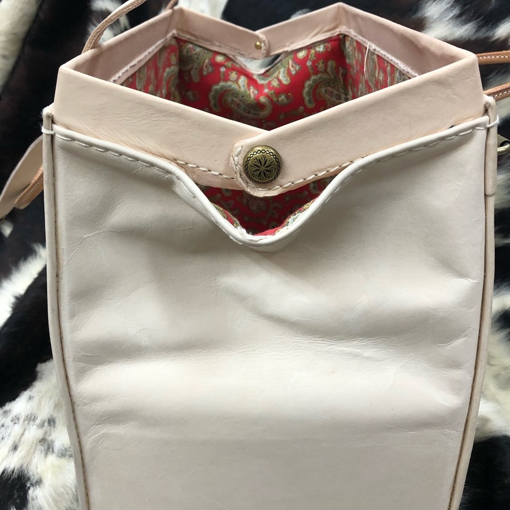 Cowhide duffle - Picture 9 of 15
